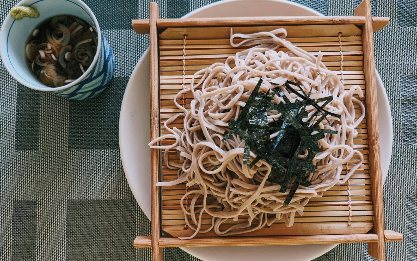 Japanese Cold Soba Noodle Salad finished dish